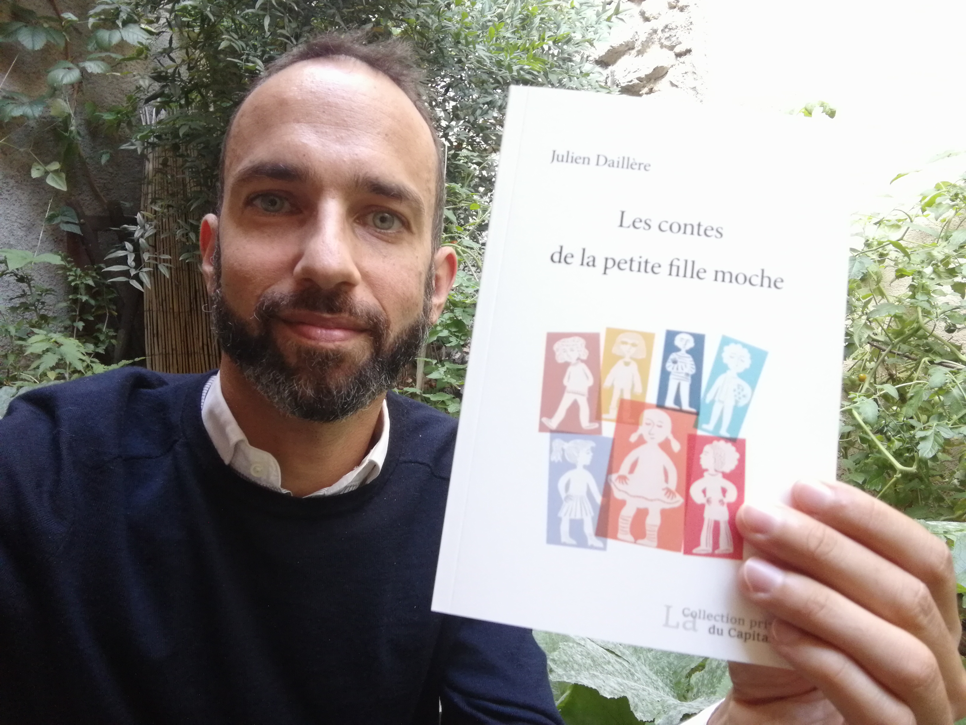 Les contes de la petite fille moche